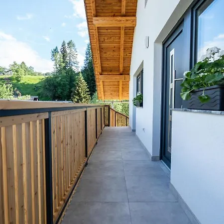 Na-ture 아파트 지고르니예 고르예