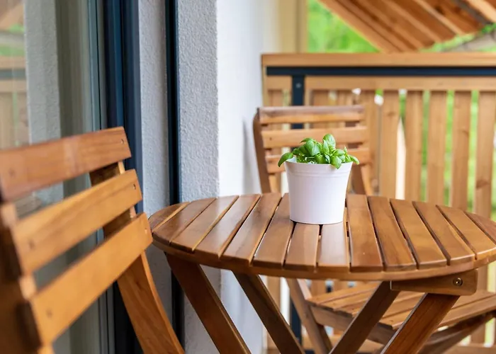 Na-ture アパート *